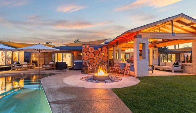 The Gallery: Luxury Old Town Scottsdale retreat with pool, spa, infrared sauna, cold plunge, gym