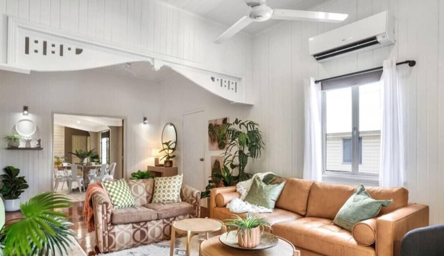 The Gallery - Stylish City-Fringe Apartment with Outdoor Living & Office Space