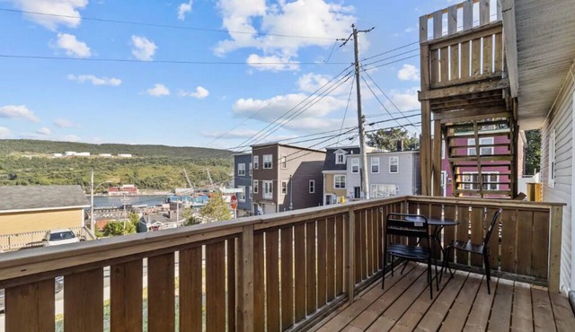 The Galley - Cozy Apartment with view of Harbour