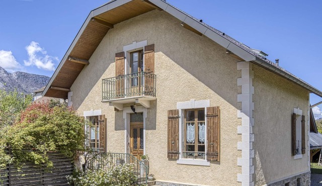 The Garden at the End of the Lake – Doussard