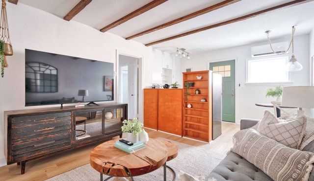 The Garden Cottage - Broadway Retreat - Walkable