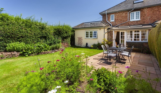 The Garden Retreat at Jacobs Pond near Monksilver