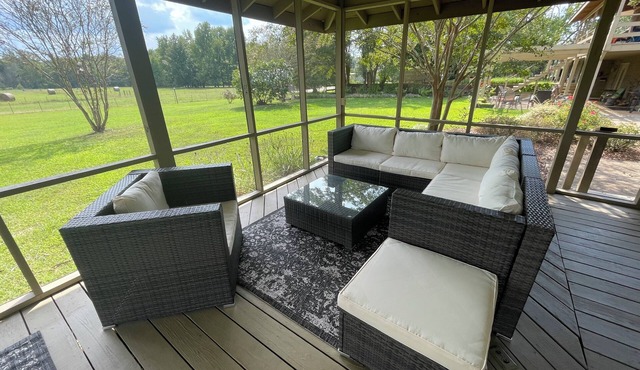 The Garden Suite at Moon Lake Farm - come stay at the farm