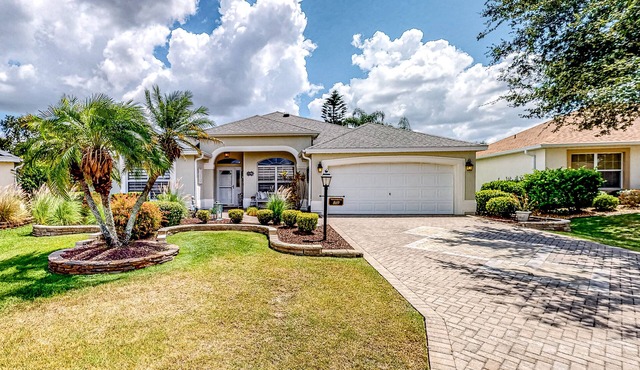 The Gardenia House | Home in The Villages with large yard & pool access