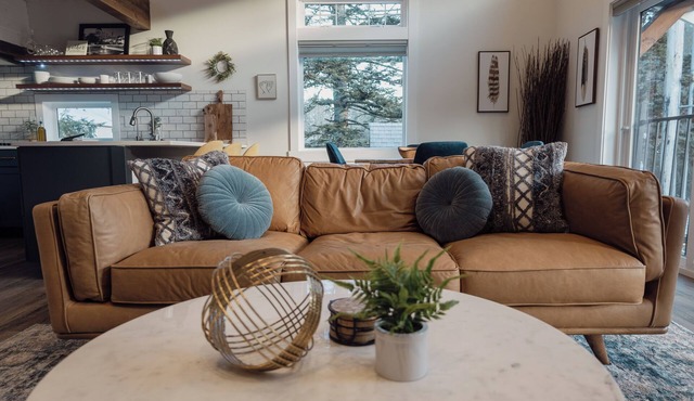 The Gateway Getaway-peaceful with epic views