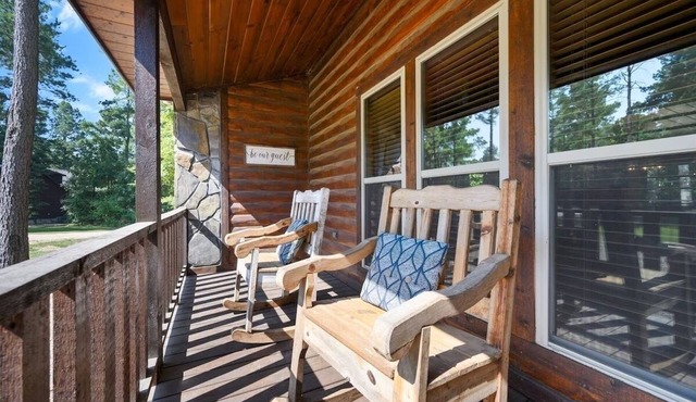 The Gathering Pines - Hot Tub, Game Room, Fire Pit