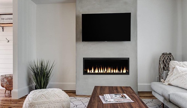 The Gathering Place ❤ of Wellington w/ hot tub