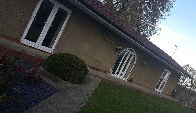 The Pigsty @ Sunnyside.nnDog friendly cosy cottage with secure garden