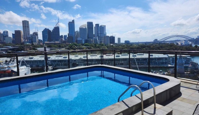 The Gem-Executive Potts Point Harbourview Stunner