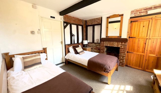 The George and Dragon Inn