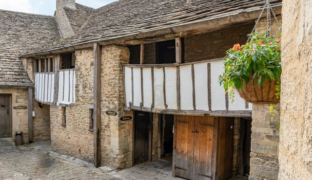 The George Inn and The Plaine