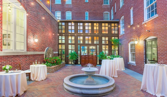 The George Washington Hotel, A Wyndham Grand Hotel