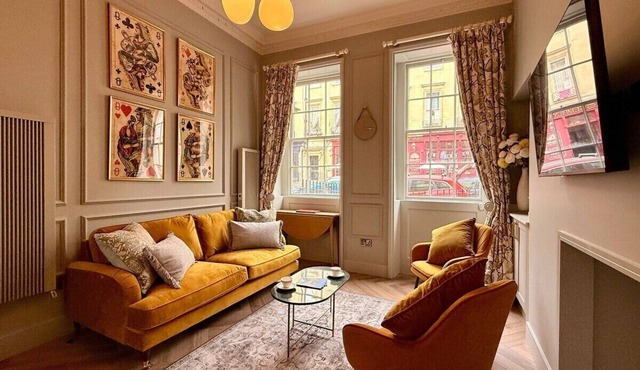 The Georgian Ace, central 2 bed 2 bath, Bath Keys