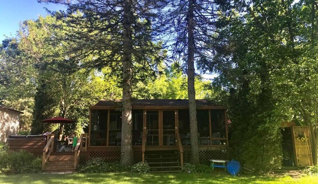 The Getaway (Dog Friendly/Optional Pontoon Rental)