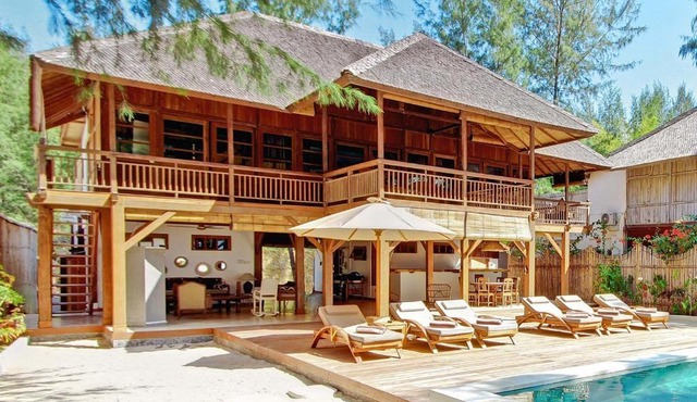 The Gili Beach Resort
