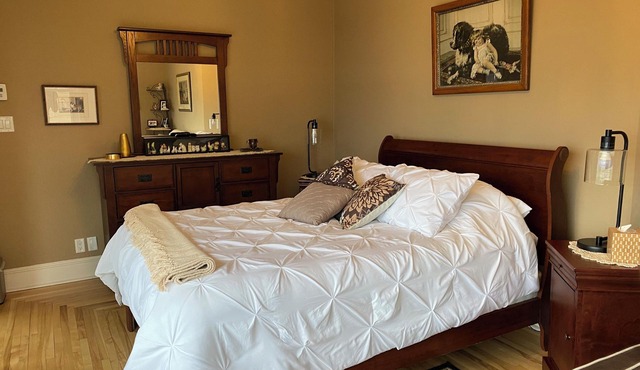 The Gladys (4.5 Star)2nd Floor Suite(1 of 3 units)