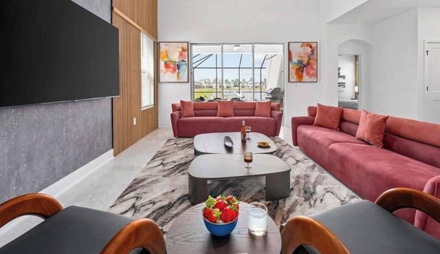 The Glamorous | Luxe home on I-Drive, steps to dining, attractions, parks, shops