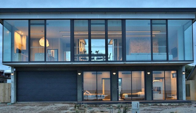 The Glasshouse at Middleton Point