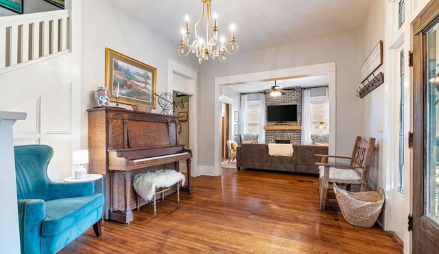 The Glen Iris Getaway