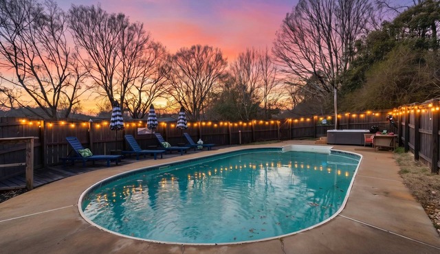 The GOAT – Pool, Hot Tub, Gym, Sauna & Gameroom