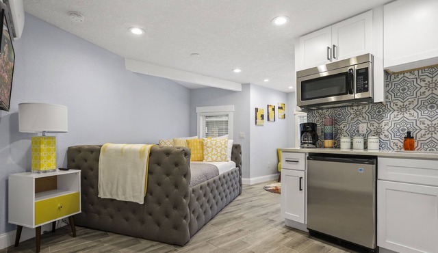 THE GOLDEN SODO STUDIO!!