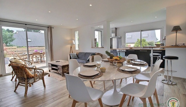 The golf house - PLEUMEUR BODOU