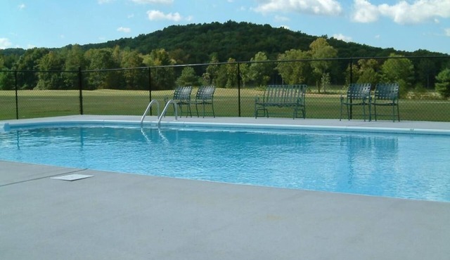 The Golf Inn at QC Resort and RV