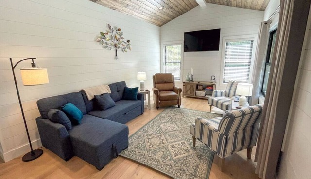 The Golfview Cottage