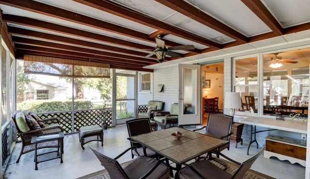 The Good Ole` Days, King Bed, Pet Friendly