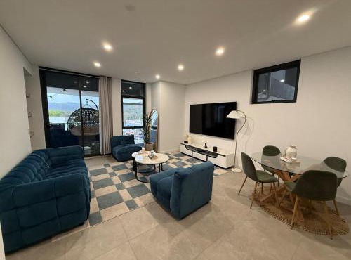 The Gosford Modern Nest