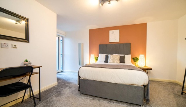 The Granary 2 - Margretian Place - Parking - City Center - Pets Allowed