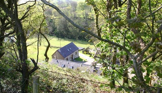 The Granary @ Troedyrhiw Holiday Cottages, Cardigan Bay, West Coast of Wales