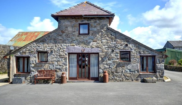 The Granary - Two Bedroom House, Sleeps 4