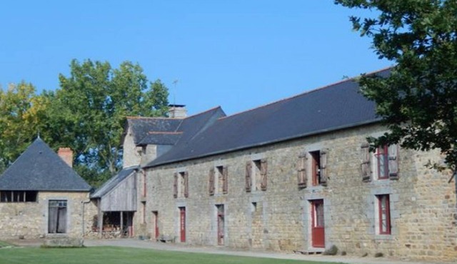 The Grand Clos guest room