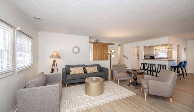 The Grand Elm Suite 2