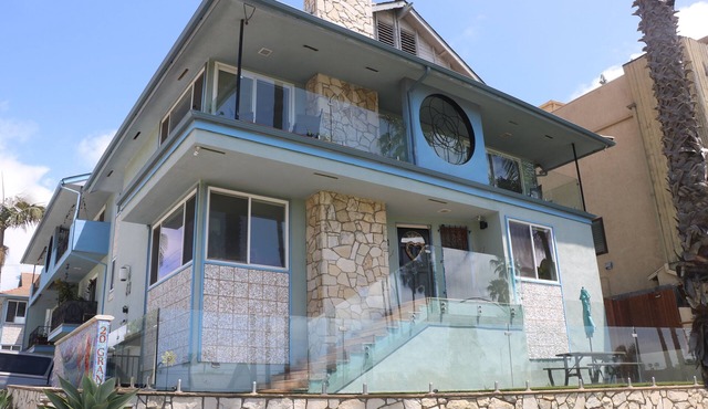 "The Grand".Full Ocean and Catalina Views.4 Bedrooms/4 Bathrooms/2500sqft