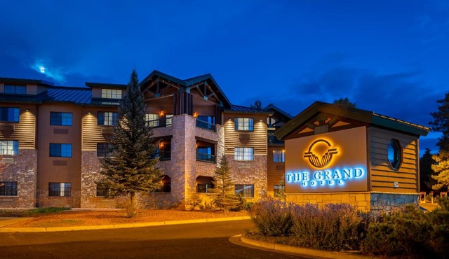 The Grand Hotel at the Grand Canyon