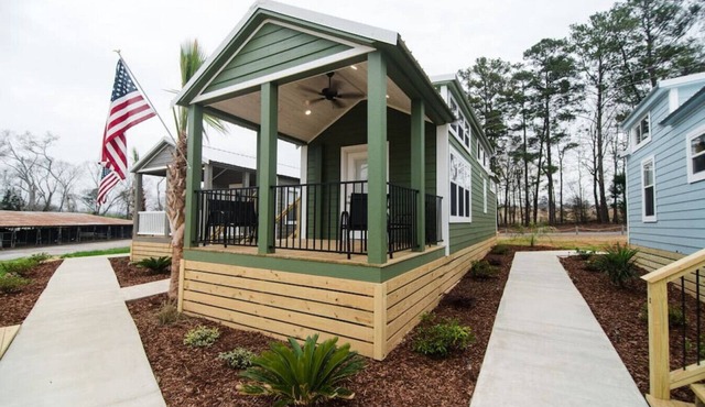 The Grande II · Tiny Home on Logan Martin Lake