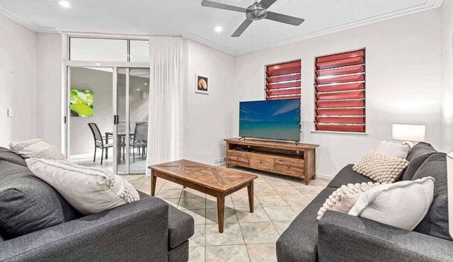 The Grande Luxury at Oasis Gardens