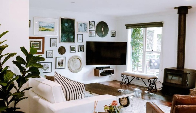 The Grange country retreat, with a birds eye view!