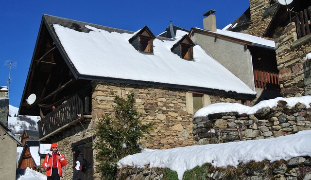 The Grangerie; Family Chalet In The Station De Ski De Bourg D'oueil.