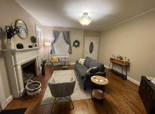 The Gray Lounge