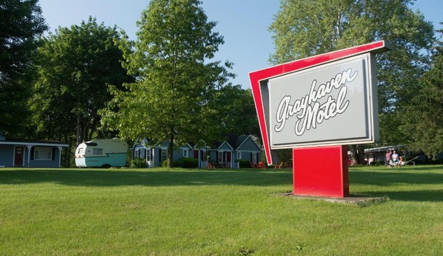 The Grayhaven Motel
