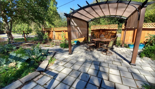 The Grayson Bed & Breakfast