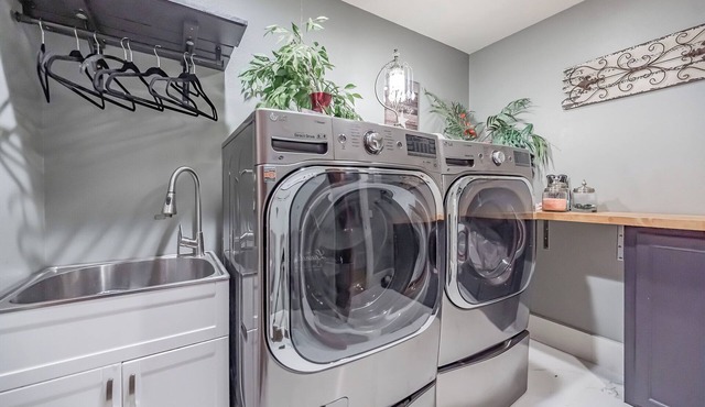 The Grayson Extended Stays Family & Pet-Friendly