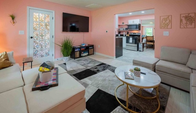 The Great Gatsby: Pink Flamingo Lounge Retreat!