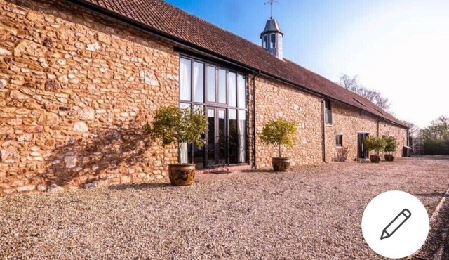 The Great Long Barn Somerset Stays frm £100-£150pppn Festive from 1-3 nights £5k