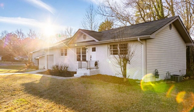 The Green House - Central location PTC Trilith & Airport