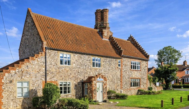 The Green House Hotel Cromer Sleeps 20