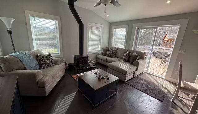 The Green Mountain Cabin Minutes from ski resorts